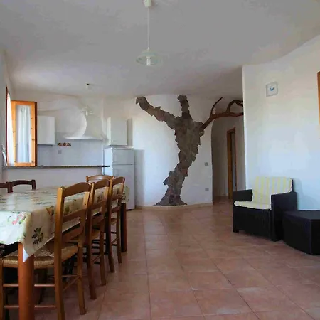 In La Ciaccia Mit Moeblierter Terrasse Apartment